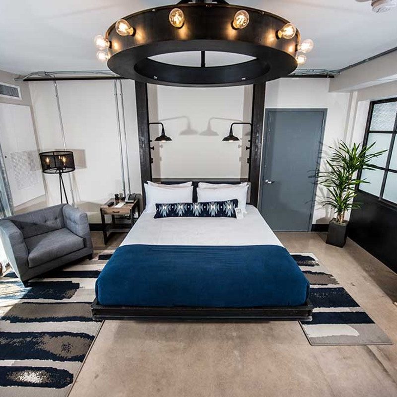 A FOUND:RE Phoenix Sleeping With the Artists hotel room
