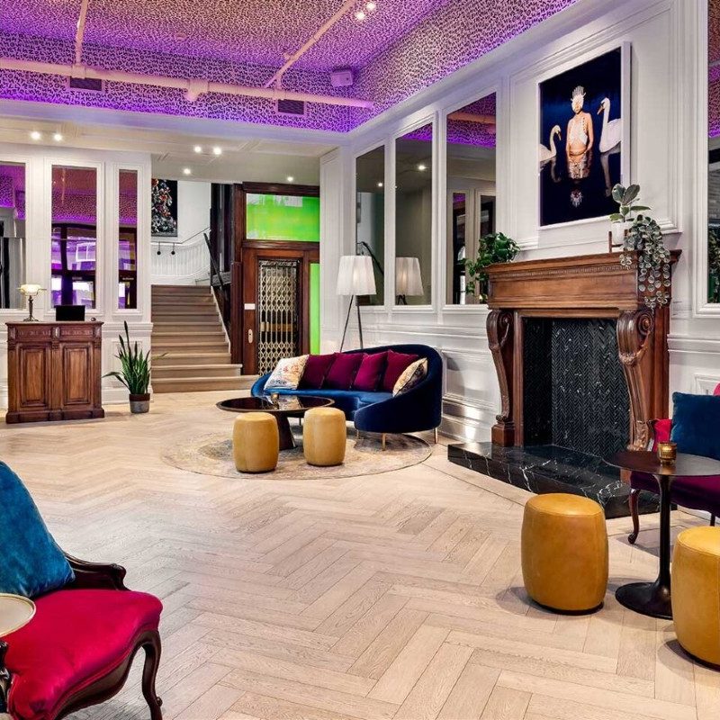 Gladstone's art gallery lobby