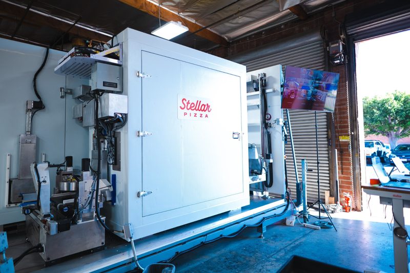 Stellar Pizza's robotic pizza making machine.