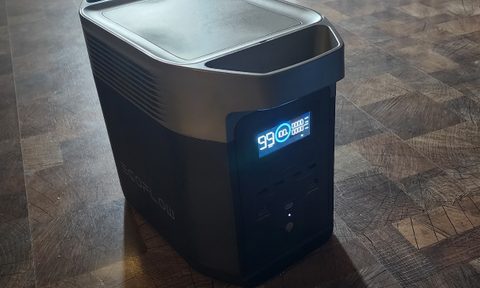 EcoFlow DELTA 2 from the side view.