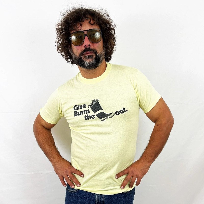 Vintage 1980s yellow tee