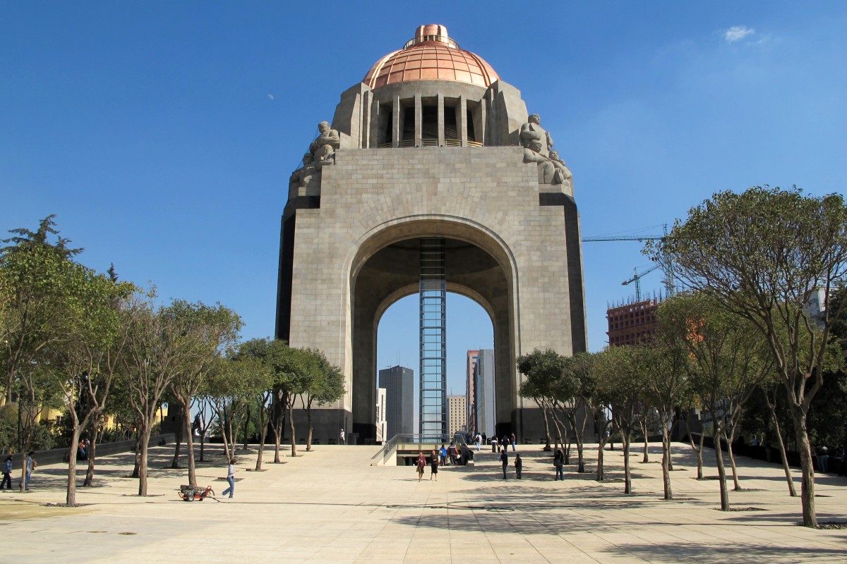Monumento a la Revolucion.