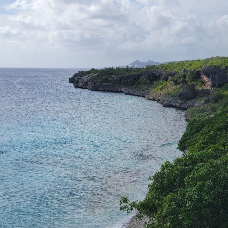 A view of the beach at 1000 Steps Beach in Bonaire, Caribbean Netherlands.