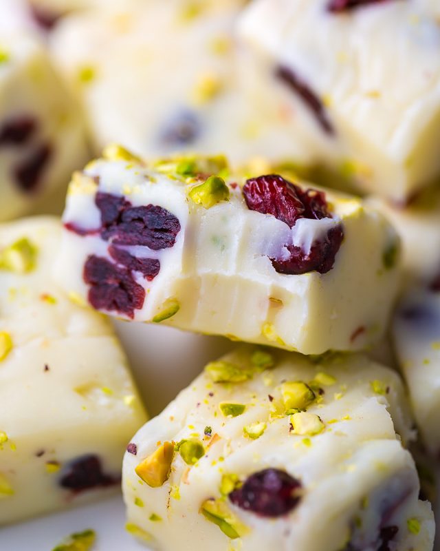 Cranberry pistachio fudge