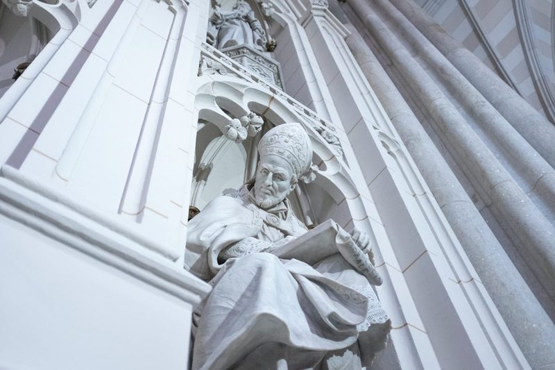 Sculpture around the Saint Patrick Cathedral.
