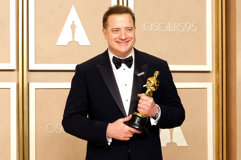 Brendan Fraser wearing black tuxedo at the Oscars
