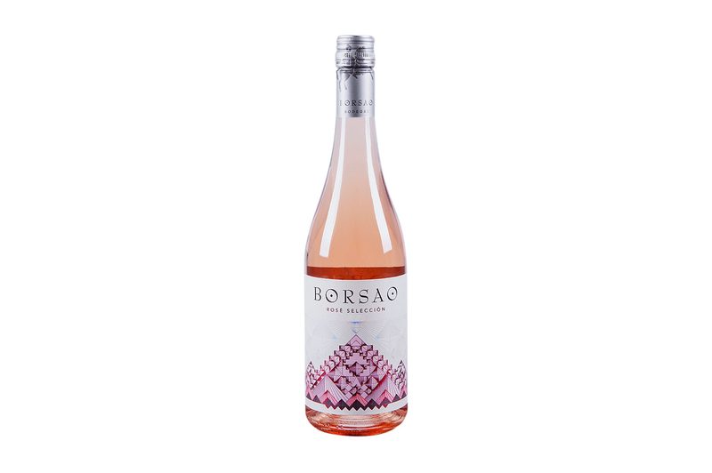 A bottle of Borsao Rose.