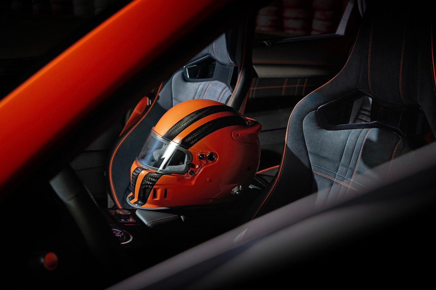 Helmet positioned on the center console in the Genesis GV80 Coupe.