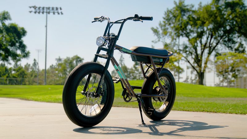 Adult ebike by Razor, the Rambler 20 with balloon tires.