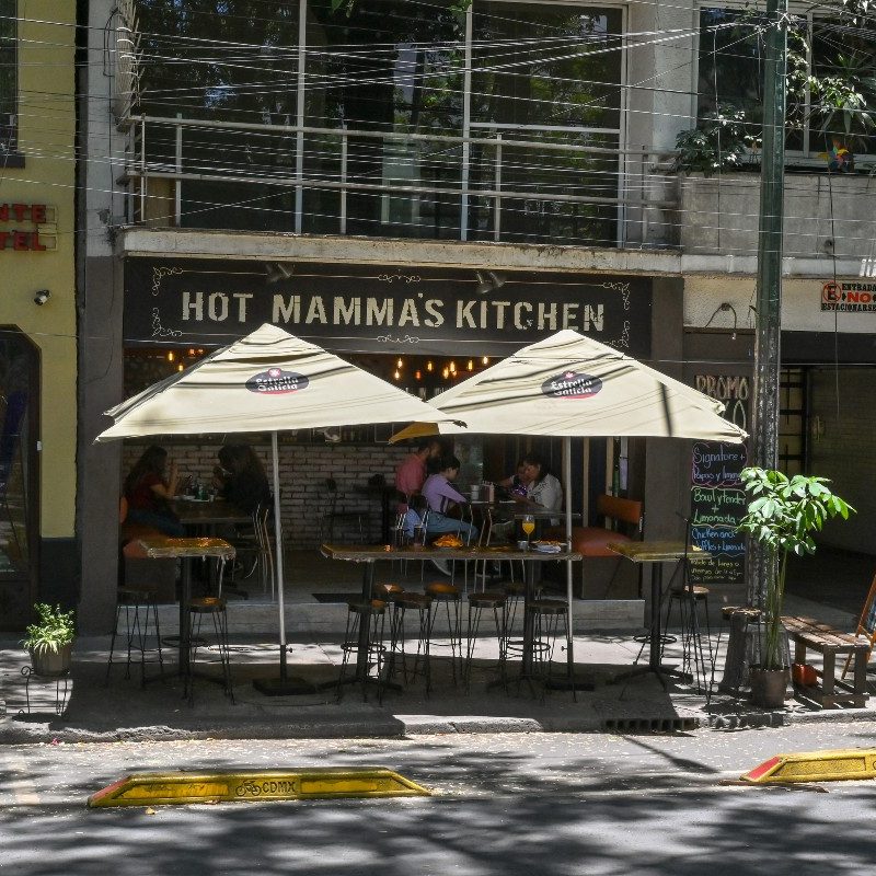 Hot Mamma's Kitchen, Mexico
