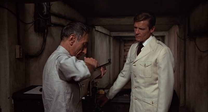 James Bond in Cream Safari Jacket in The Man with the Golden Gun