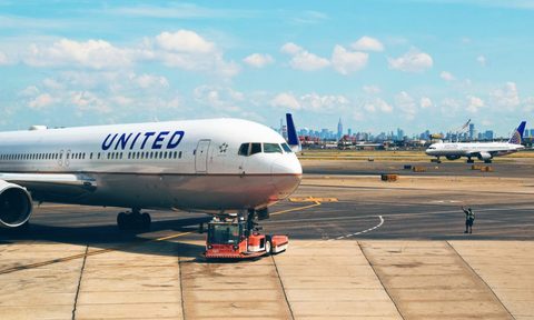 United jet on runway