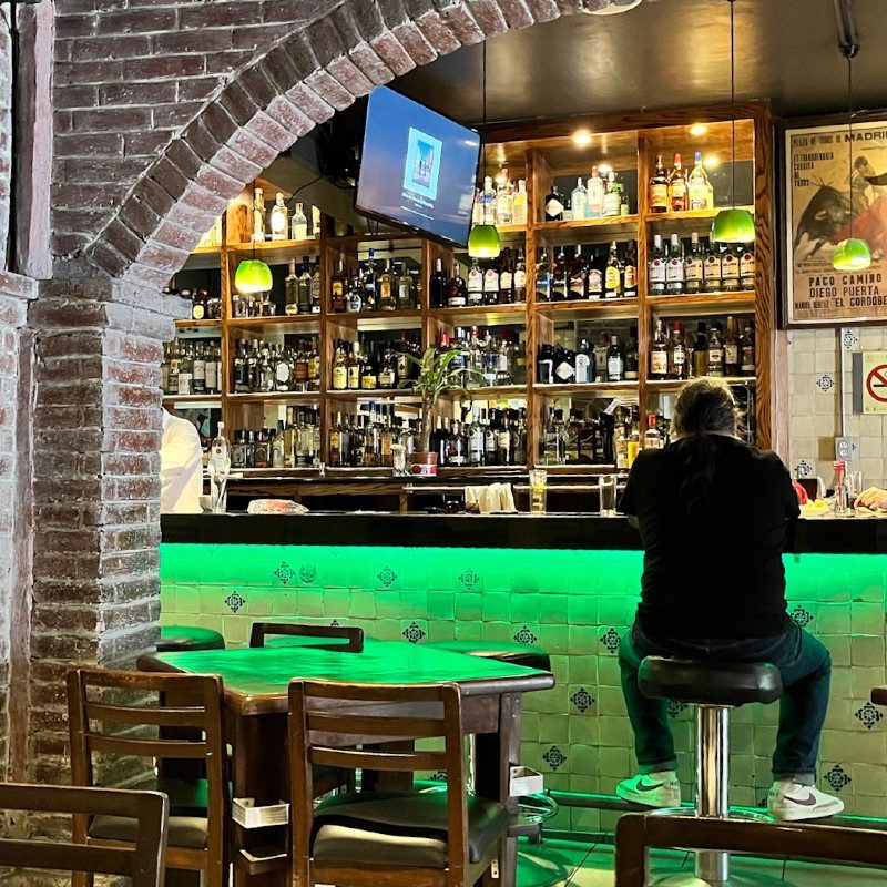 Cantina el Centenario, Mexico
