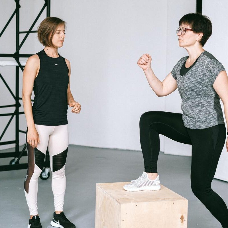 Person working with a trainer