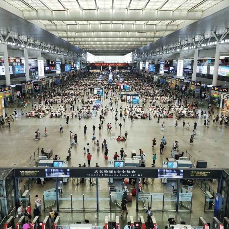 The inside of a busy airport.
