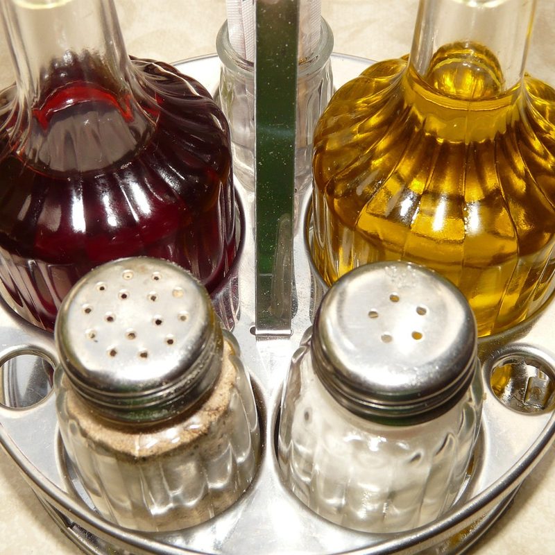 Vinegar caddy