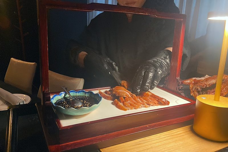 Golden Wuish Peking duck service