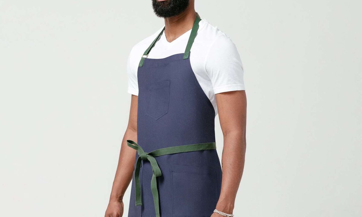 helt chef apron review deep sea navy bib