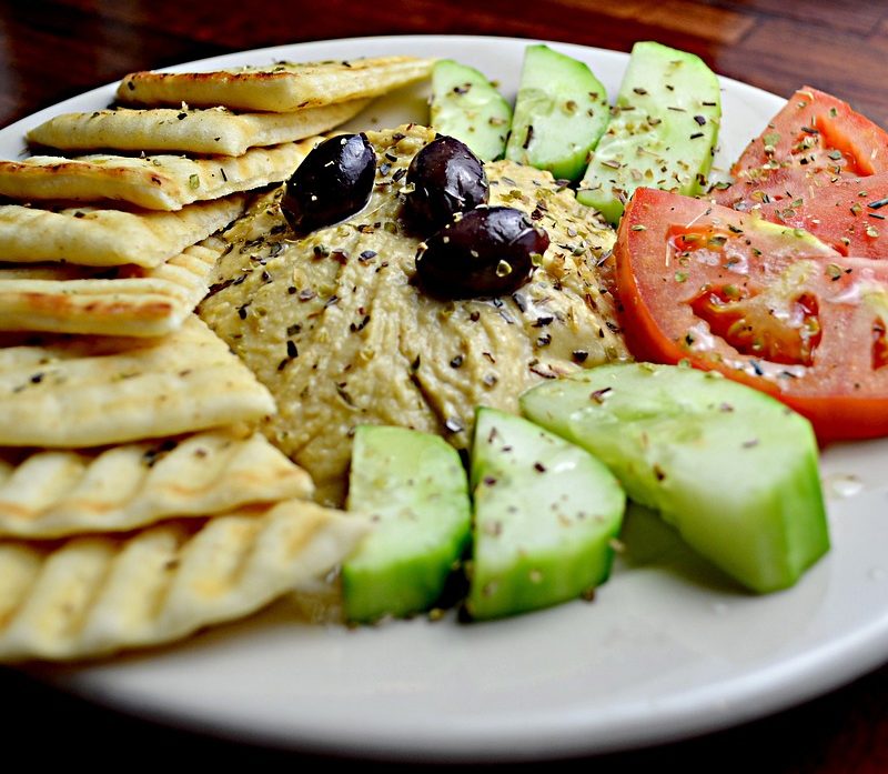 Hummus and crudites
