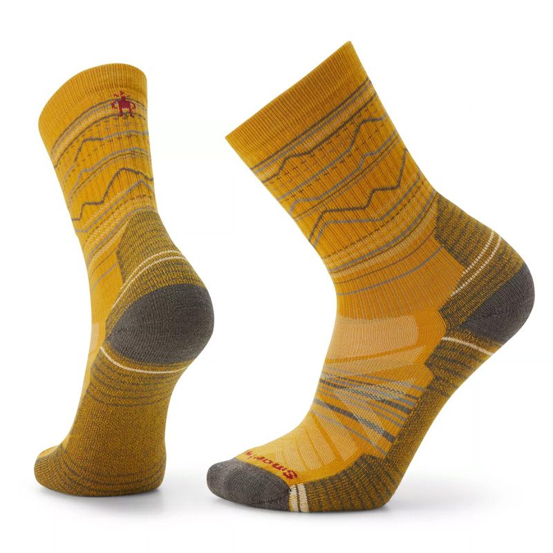 Smartwool Hike Light Cushion Mountain Range Pattern Crew Socks (in yellow) on a white studio background.