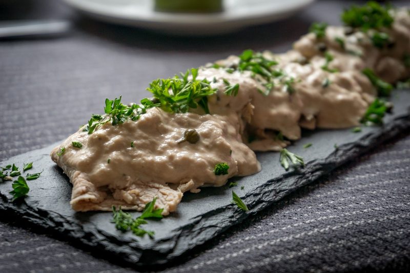 A tuna dip