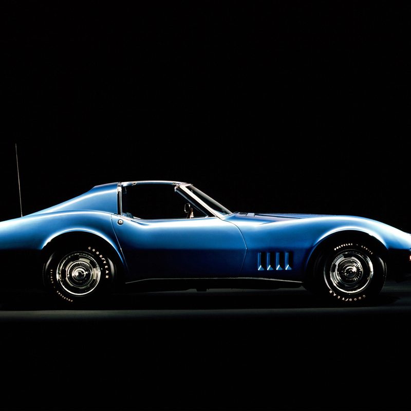 A blue 1968 Corvette Stingray