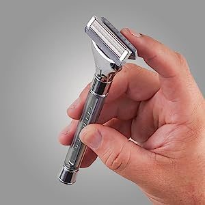 CREMO BARBER GRADE RAZOR