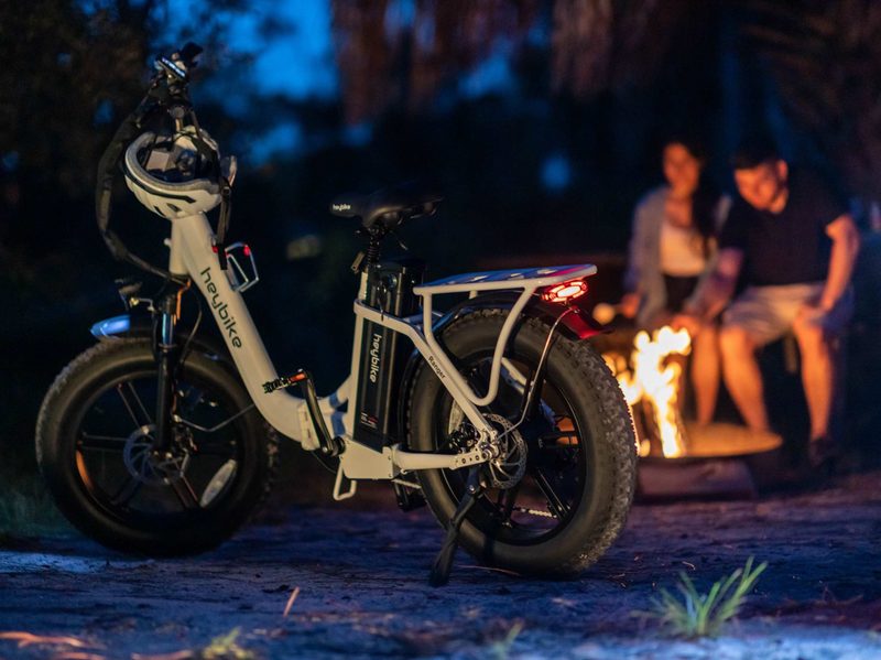 Heybike Ranger lifestyle image in front of campfire