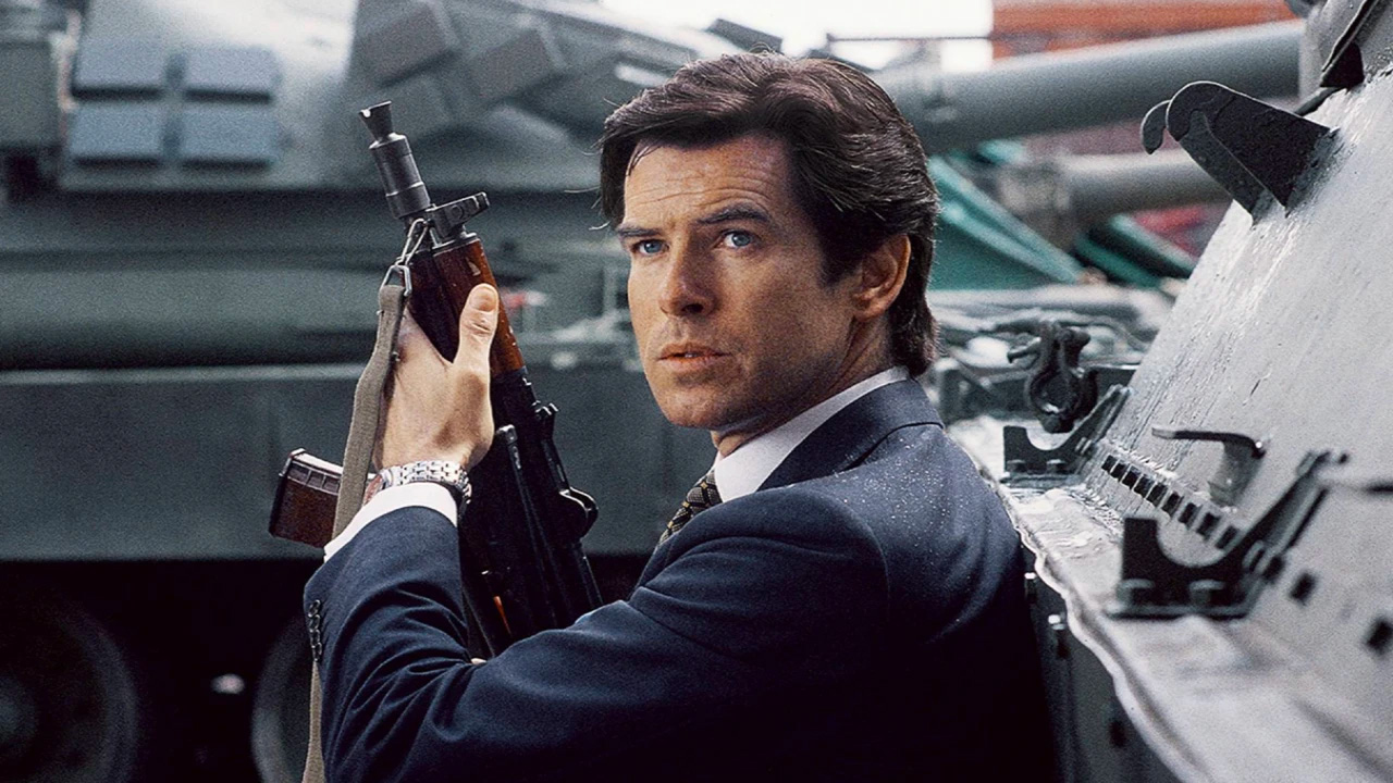 Pierce Brosnan as James Bond in Goldeneye.