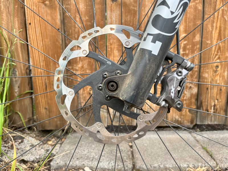 Shimano XT brakes with Shimano Ice Tech rotors