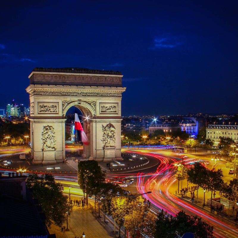 L'Arc de Triomphe de l'Etoile in Paris, France, at night