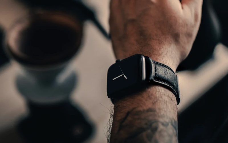 Apple watch black leather