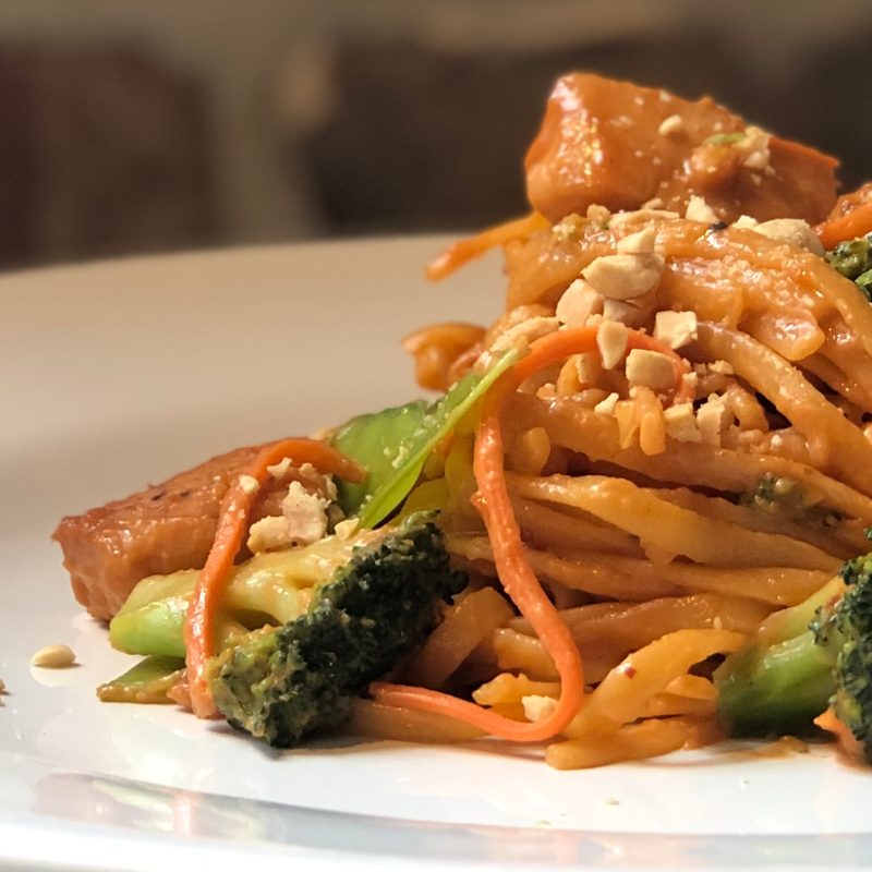 Pad thai close-up