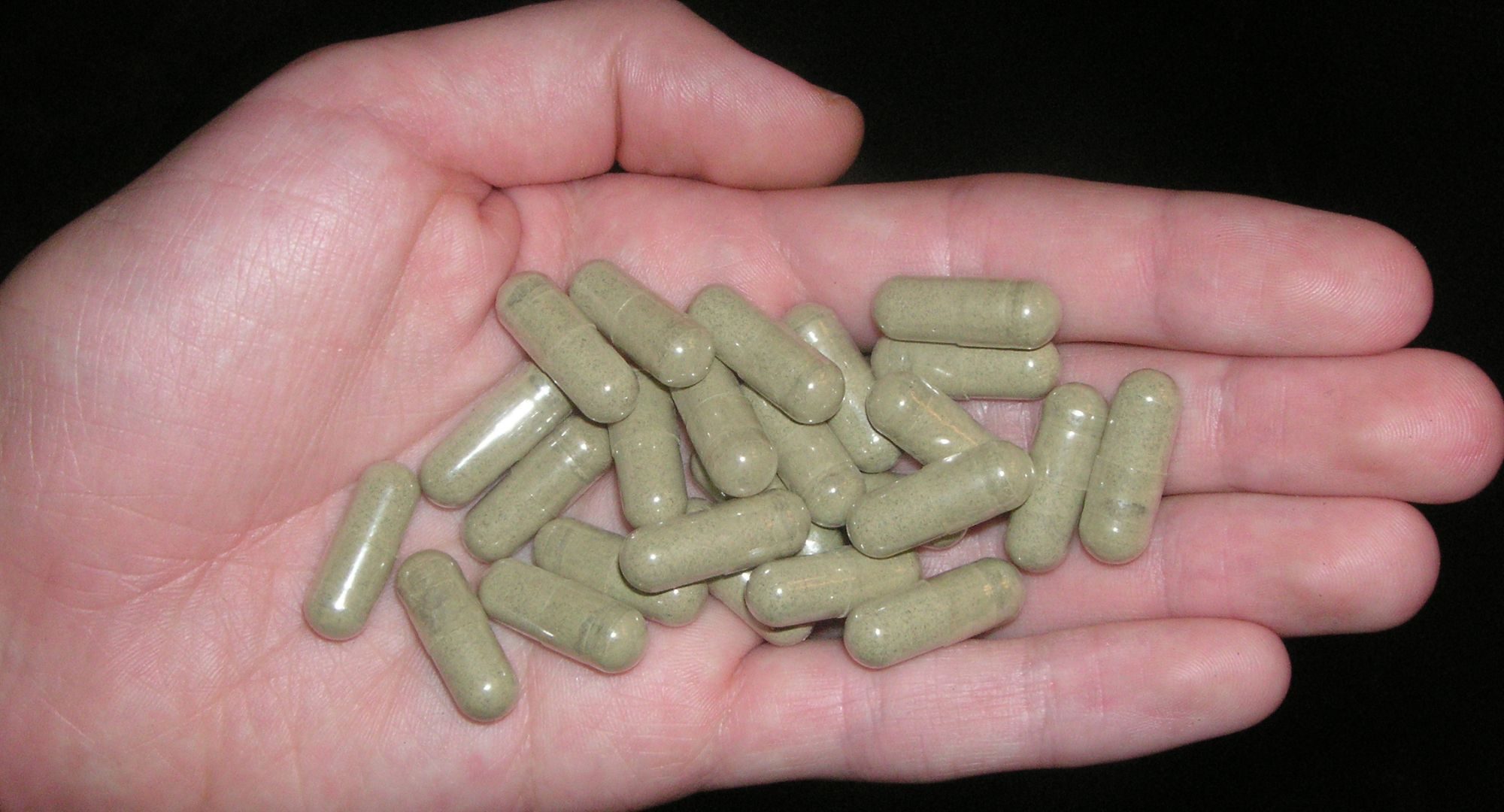 Twenty five size 0 capsules of 500mg of Malaysian Kratom