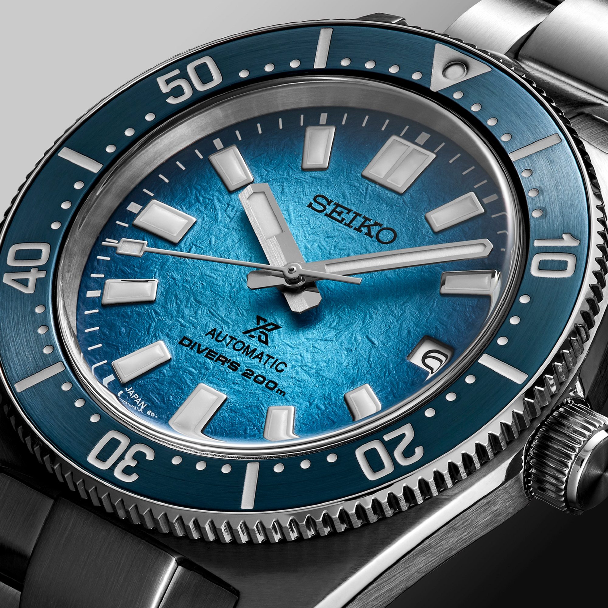 Seiko dive watch light blue