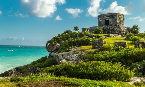 A picturesque beach and Mayan ruins in Tulum, Mexico