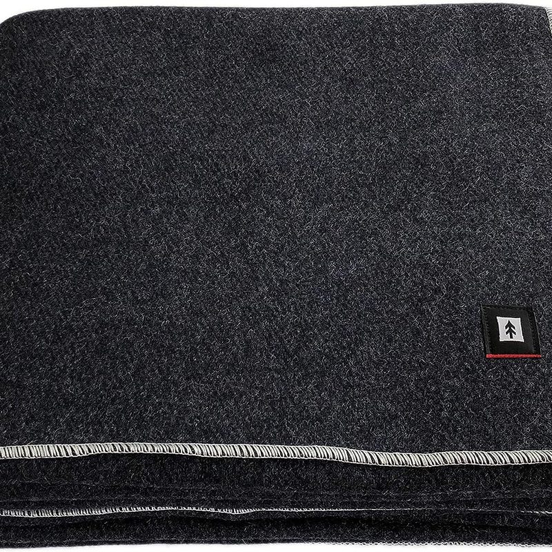 EKTOS 100% wool blanket