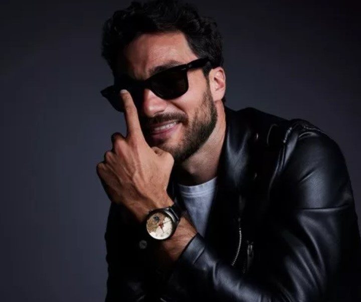 Man wearing Wind of Change watch