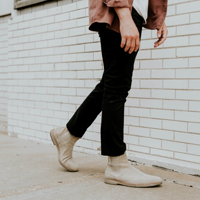Man wearing stone chelseas