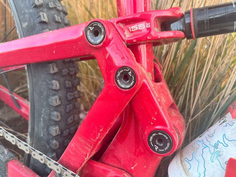Three pivot point bearings on the Revel Rail 29