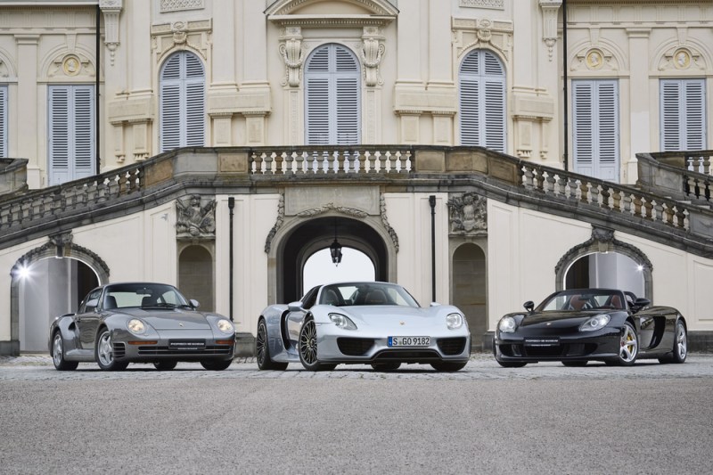 Porsche 918 Spyder with Porsche 959 and Carerra GT