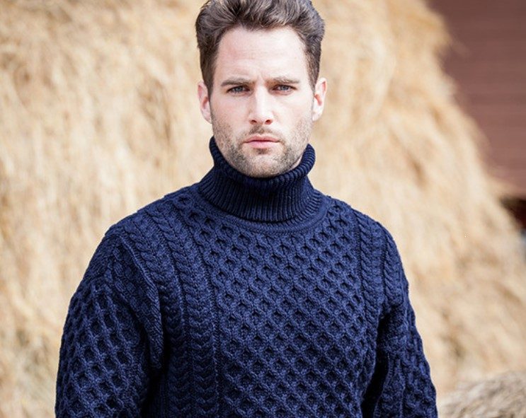 Aran Sweater Market Turtleneck