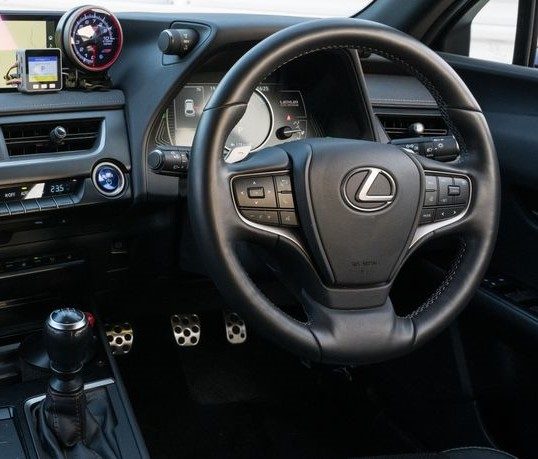 Toyota UX300e EV manual prototype