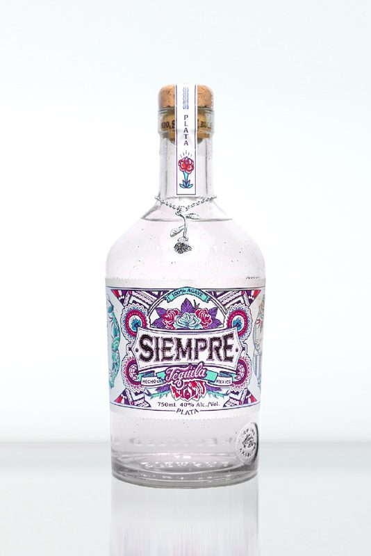 Seimpre tequila bottle.