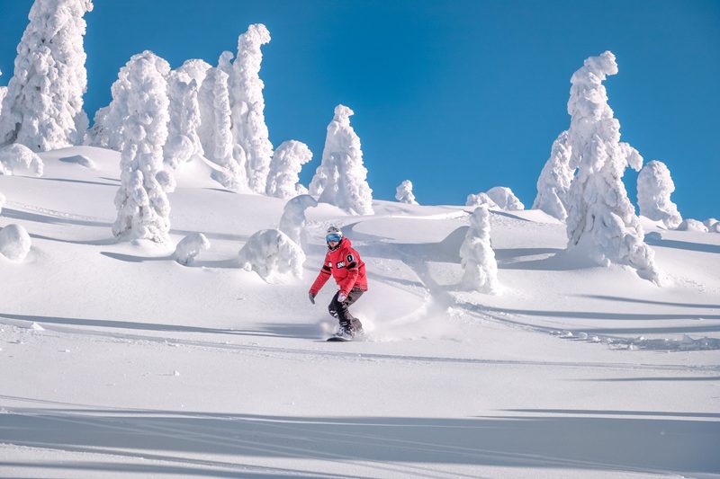 Open glades powder snowboarding at Big White