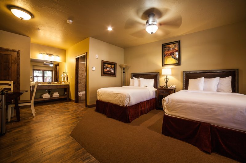 Cable Mountain Lodge