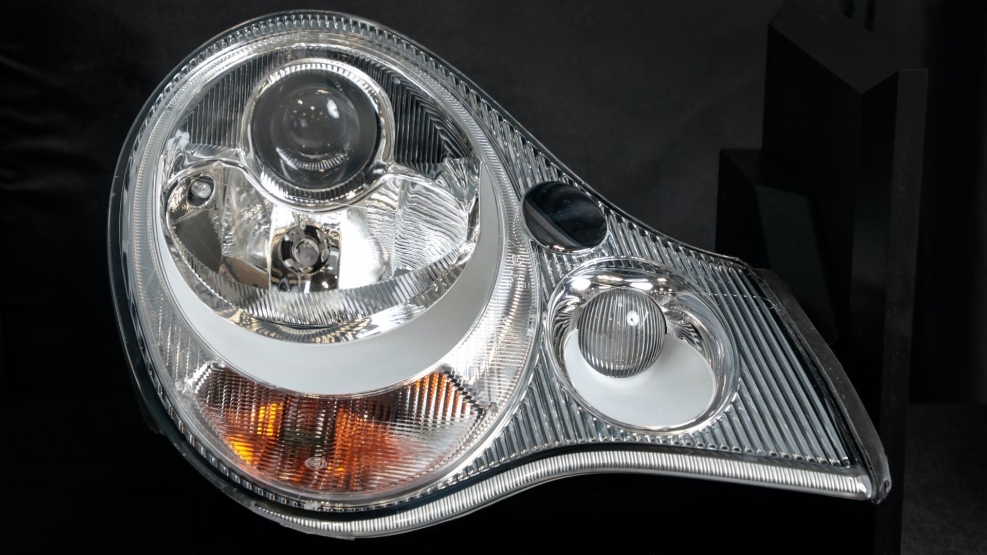 Porsche 996 headlight
