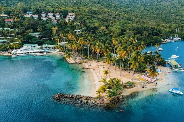 margot bay in st lucia