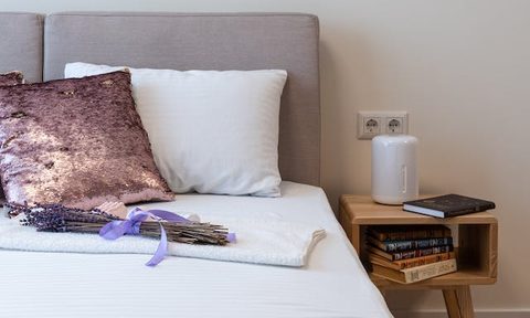 humidifier in bedroom