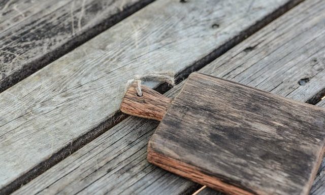 wooden chopping board